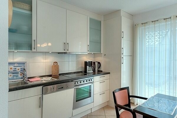 Ferienhaus in Ostseeheilbad Zingst - Strandgl&uuml;ck FH 4 - Bild 4