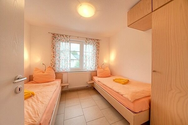 Ferienhaus in Ostseeheilbad Zingst - Strandgl&uuml;ck FH 4 - Bild 8