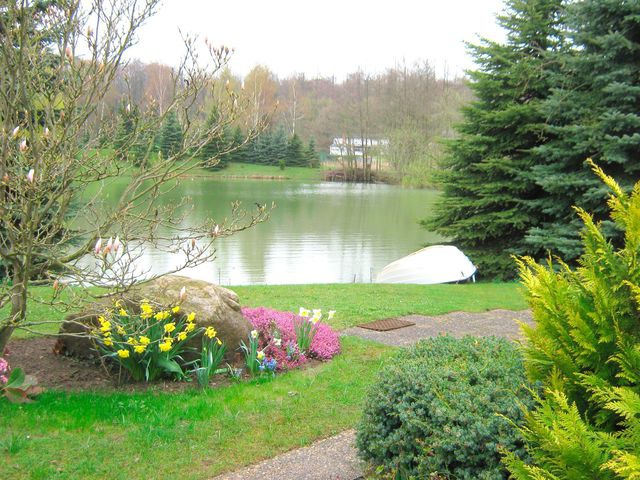 Ferienwohnung in Cismar - Haus am Kojenteich - Klosterdorf Cismar -"Teichwohnung" f&uuml;r Zwei auf idyllischem Seegrundst&uuml;ck - Bild 2