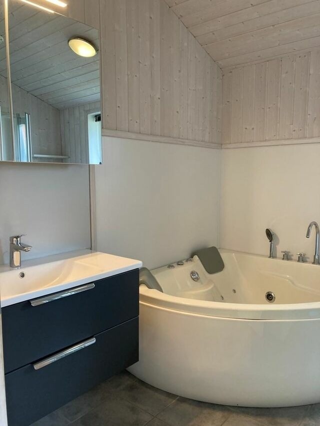 Ferienhaus in Lensterstrand - Kapitänshus-Strandpark 24 - Bild 14